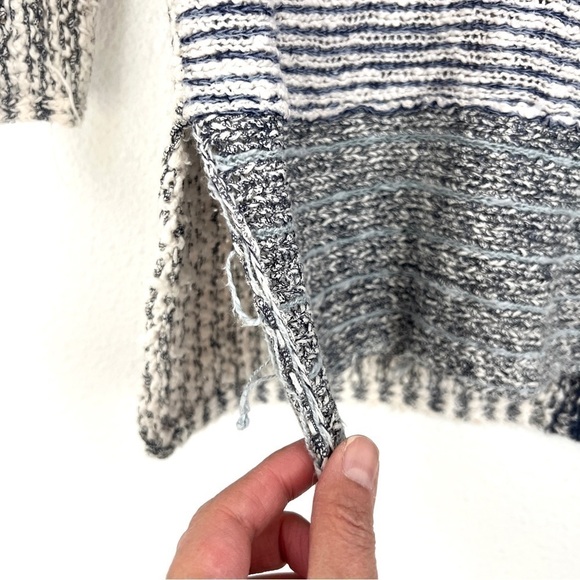 Free People Contrast Colorblock Textured Slouch Sweater Top Pullover Small - Picture 3 of 7